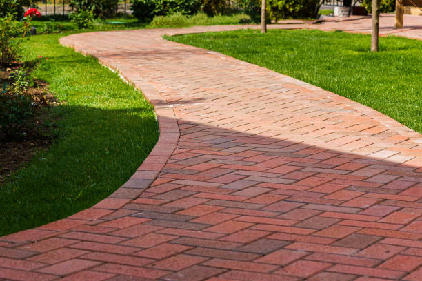 Best Best Driveway Pavers  in Rossvle, IL